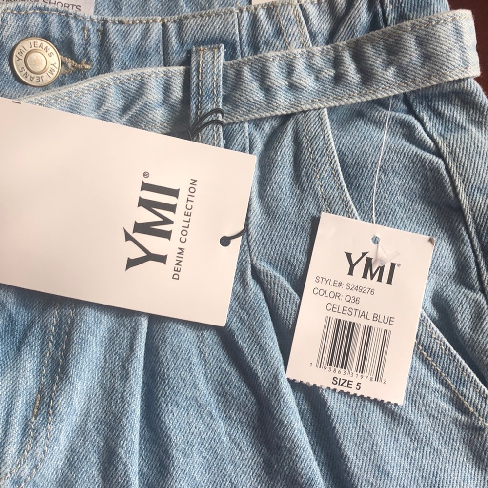 YMI Belted Mom Jeans Shorts in Light Blue  5/27 - Picture 9 of 14